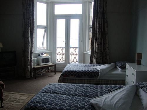 Alpine Guest House Мидълзбро Екстериор снимка